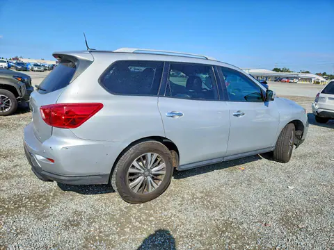 2017 Nissan Pathfinder VIN 5N1DR2MN3HC624678 фото 3