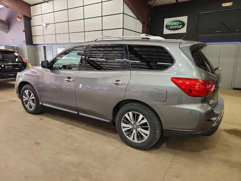 2018 Nissan Pathfinder VIN 5N1DR2MM0JC607611 фото 2