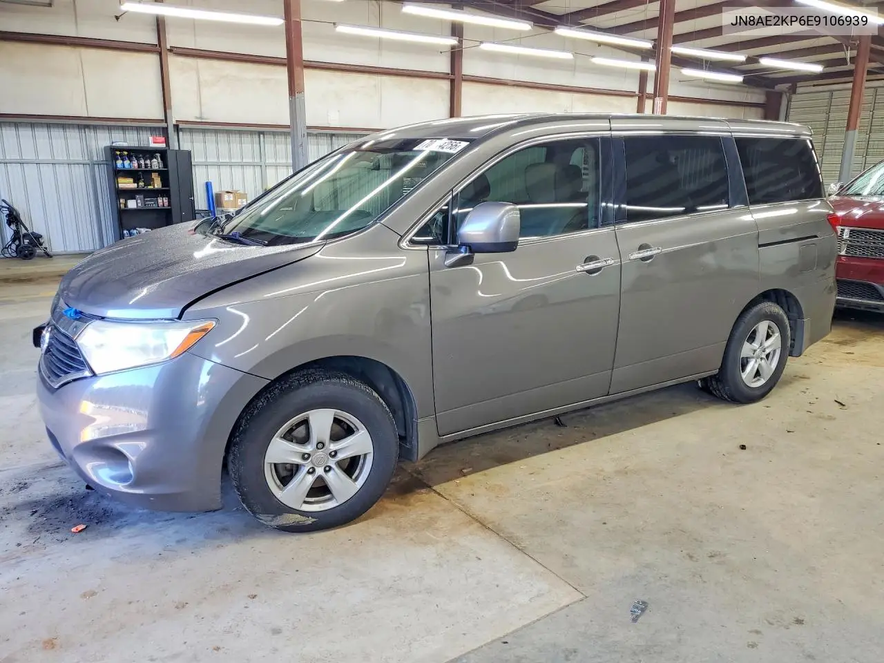 JN8AE2KP6E9106939 Nissan Quest 2014 — повреждение Передняя часть, фото до ремонта