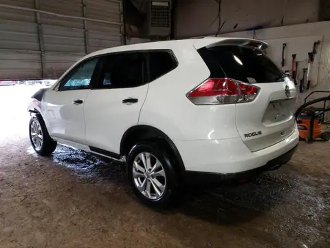 2016 NISSAN ROGUE S VIN KNMAT2MV7GP686181 фото 2