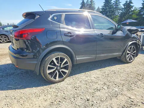 JN1BJ1CP3JW100258 — 2018 Nissan Rogue Sport, фото 3 с аукциона Copart 29.09.2026, Передняя часть
