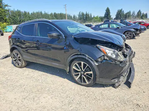 JN1BJ1CP3JW100258 — 2018 Nissan Rogue Sport, фото 4 с аукциона Copart 29.09.2026, Передняя часть