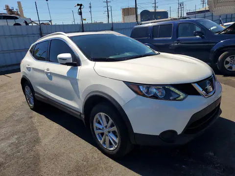 2018 Nissan ROGUE SPORT VIN JN1BJ1CP7JW194452 фото 4