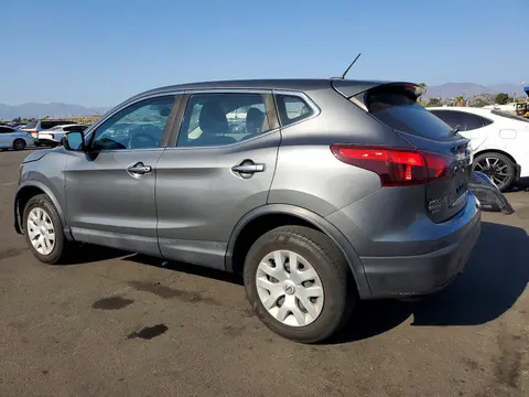 2018 Nissan ROGUE SPORT VIN JN1BJ1CP6JW160387 фото 2