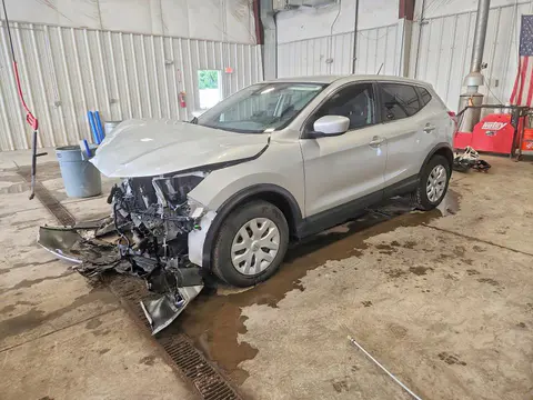 JN1BJ1CV7LW275601 — 2020 Nissan Rogue Sport, Передняя часть (Front End), фото до ремонта