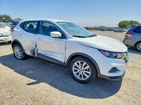 JN1BJ1AV2MW313997 — 2021 Nissan Rogue Sport, фото 4 с аукциона Copart 13.10.2026, Боковая часть