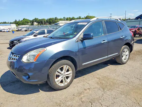 JN8AS5MV6DW138120 — 2013 Nissan Rogue, Боковая часть (Side), фото до ремонта