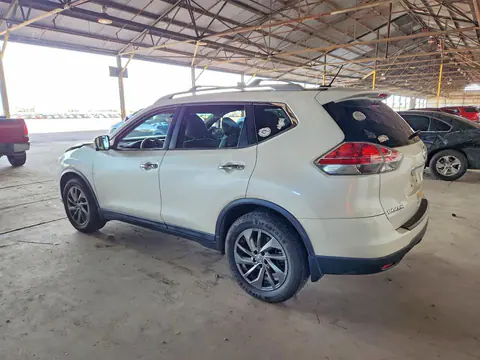 2015 Nissan Rogue VIN 5N1AT2MT1FC897134 фото 2