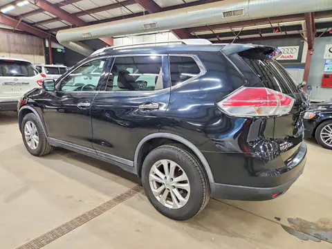 2015 Nissan Rogue VIN KNMAT2MVXFP520977 фото 2