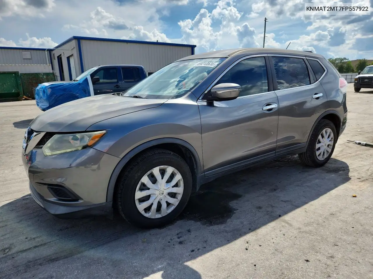 2015 Nissan Rogue S VIN KNMAT2MT7FP557922 фото 1