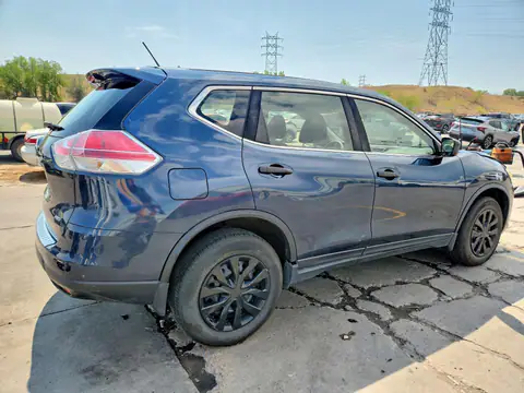 JN8AT2MV3GW154484 — 2016 Nissan Rogue, фото 3 с аукциона Copart 14.10.2026, Передняя часть