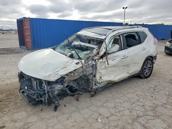 5N1AT2MV5GC730035 — 2016 Nissan Rogue, Передняя часть (Front End), фото до ремонта