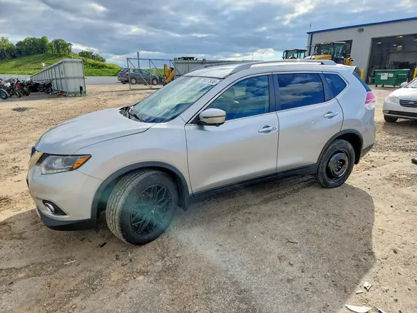 5N1AT2MVXGC822578 Nissan Rogue 2016 — повреждение Естественный износ, фото до ремонта