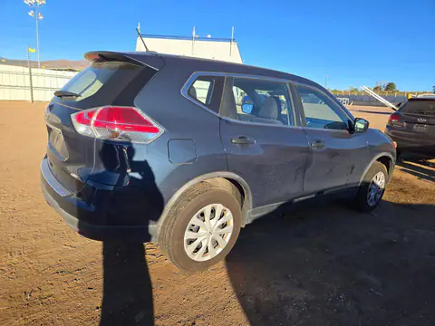 JN8AT2MV0GW131034 — 2016 Nissan Rogue, фото 3 с аукциона Copart 14.10.2026, Мелкие вмятины и царапины