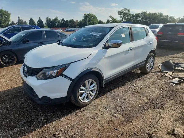 JN1BJ1CP4HW020882 — 2017 Nissan Rogue, Передняя часть (Front End), фото до ремонта
