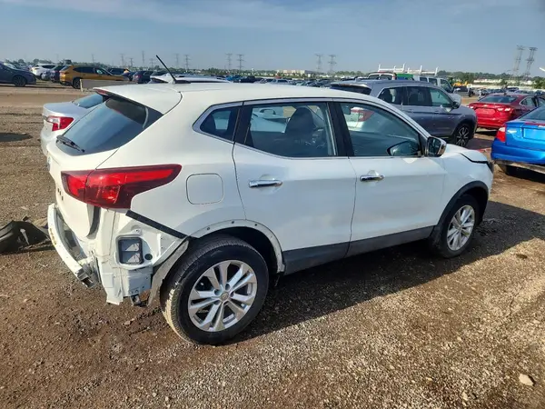JN1BJ1CP4HW020882 — 2017 Nissan Rogue, фото 3 с аукциона Copart 13.10.2026, Передняя часть