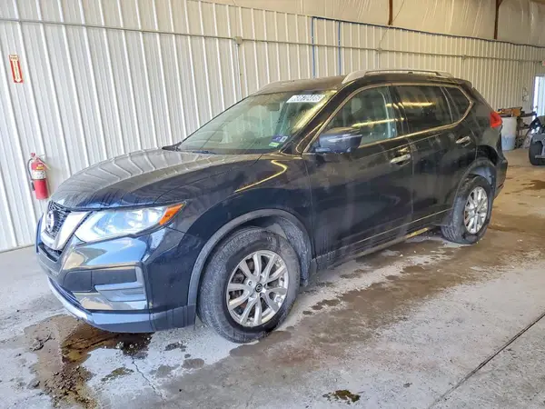 JN8AT2MV4HW005583 — 2017 Nissan Rogue, Задняя часть (Rear End), фото до ремонта