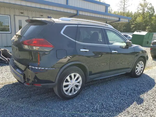 KNMAT2MT1HP519749 — 2017 Nissan Rogue, фото 3 с аукциона Copart, Задняя часть