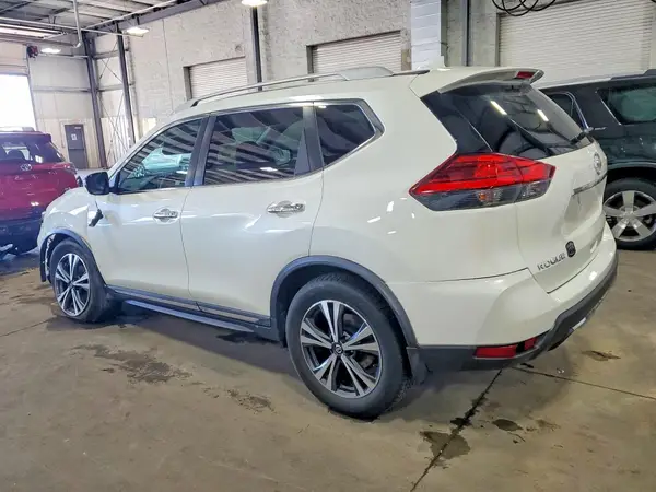 5N1AT2MV5HC793220 — 2017 Nissan Rogue, фото 2 с аукциона Copart, Передняя часть