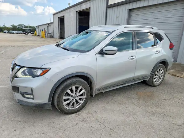 JN8AT2MT6HW142829 — 2017 Nissan Rogue, Передняя часть (Front End), фото до ремонта