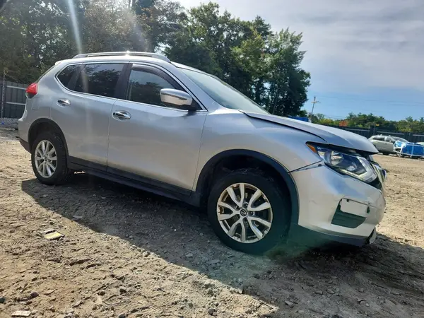 5N1AT2MV1HC824186 — 2017 Nissan Rogue, фото 4 с аукциона Copart, Передняя часть