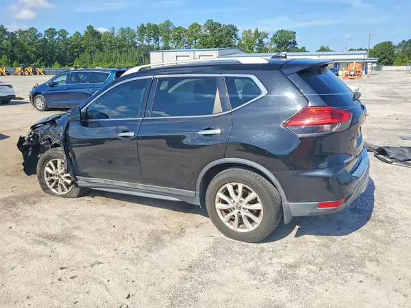 5N1AT2MT7HC868451 — 2017 Nissan Rogue, фото 2 с аукциона Copart 14.10.2026, Передняя часть