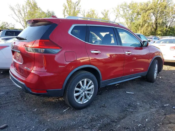 JN8AT2MV1HW262667 — 2017 Nissan Rogue, фото 3 с аукциона Copart, Передняя часть