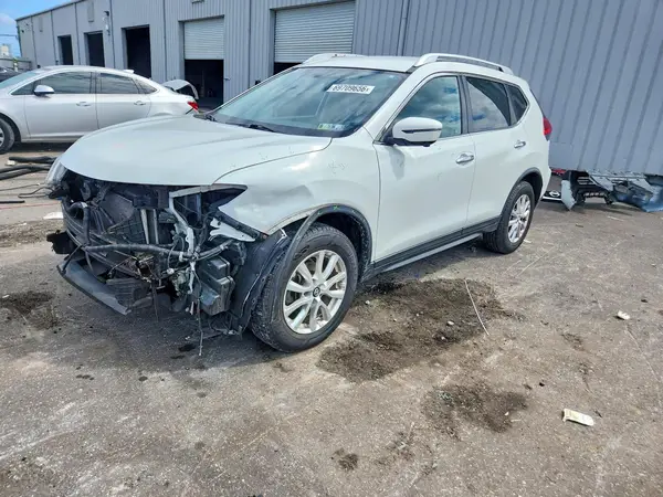 KNMAT2MV7HP532068 — 2017 Nissan Rogue, Передняя часть (Front End), фото до ремонта