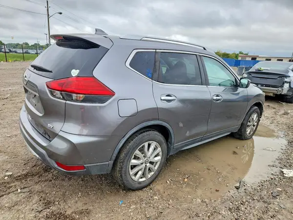 KNMAT2MT2HP595335 — 2017 Nissan Rogue, фото 3 с аукциона Copart, Передняя часть