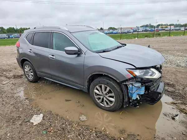 KNMAT2MT2HP595335 — 2017 Nissan Rogue, Передняя часть (Front End), фото до ремонта