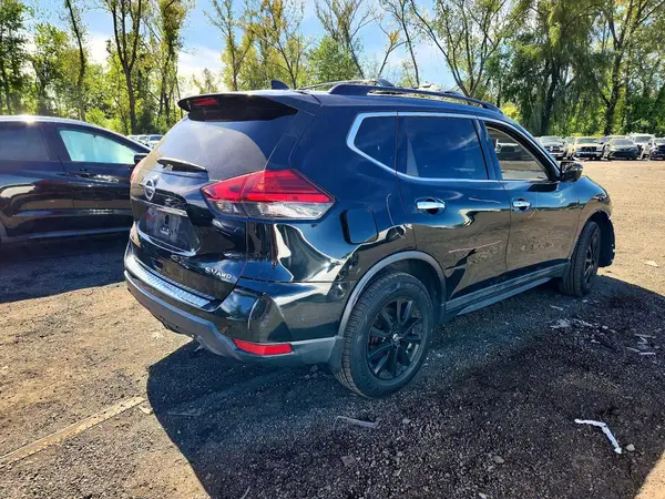 5N1AT2MV3HC801086 — 2017 Nissan Rogue, фото 3 с аукциона Copart 02.10.2026, Передняя часть