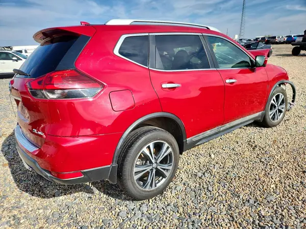 5N1AT2MV6HC875277 — 2017 Nissan Rogue, фото 3 с аукциона Copart, Передняя часть
