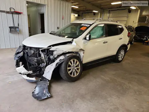 JN8AT2MVXHW018998 — 2017 Nissan Rogue, Передняя часть, фото до ремонта