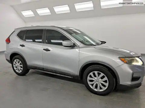 2017 Nissan Rogue S VIN KNMAT2MT9HP608209 фото 4