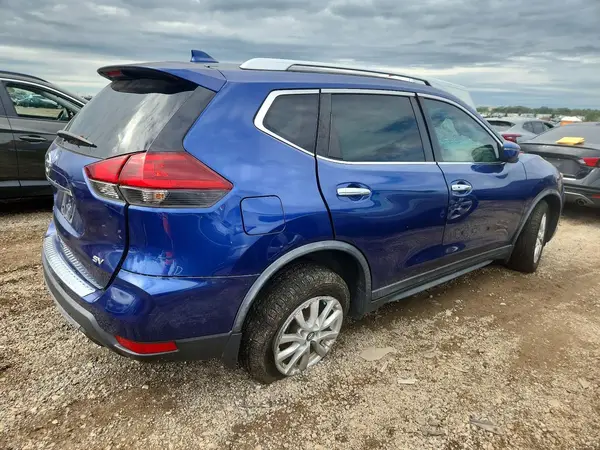 KNMAT2MT2JP532502 — 2018 Nissan Rogue, фото 3 с аукциона Copart 13.10.2026, Боковая часть