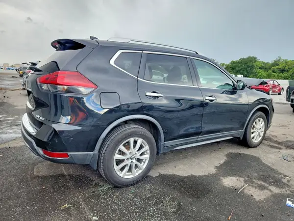 KNMAT2MV5JP610112 — 2018 Nissan Rogue, фото 3 с аукциона Copart 12.10.2026, Передняя часть