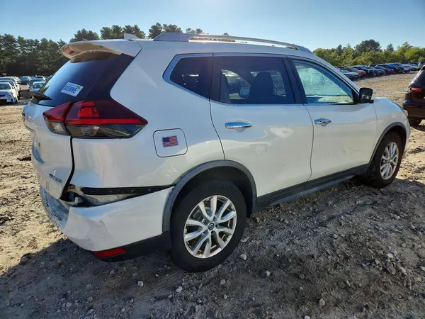 JN8AT2MV7JW303485 — 2018 Nissan Rogue, фото 3 с аукциона Copart, Задняя часть