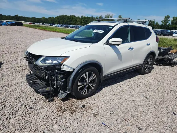 JN8AT2MVXJW314447 — 2018 Nissan Rogue, Передняя часть (Front End), фото до ремонта
