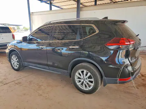 2018 Nissan Rogue VIN 5N1AT2MV4JC740823 фото 2