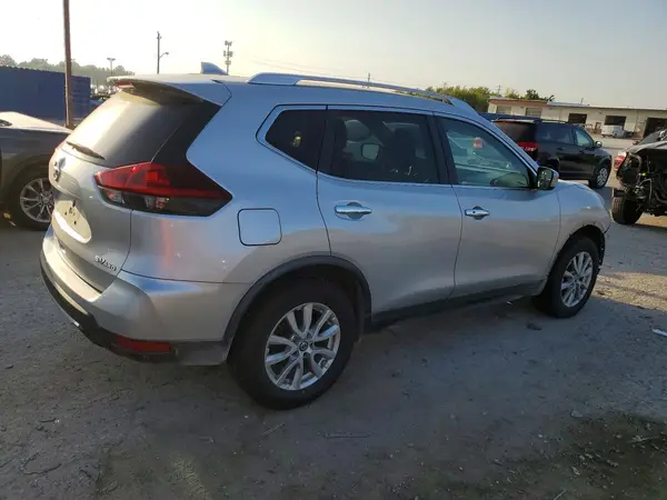 KNMAT2MV3JP559743 — 2018 Nissan Rogue, фото 3 с аукциона Copart, Передняя часть