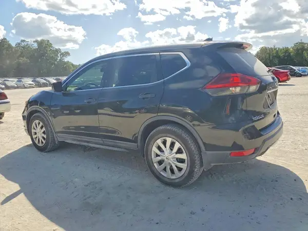 KNMAT2MT2JP584079 — 2018 Nissan Rogue, фото 2 с аукциона Copart 01.10.2026, Естественный износ