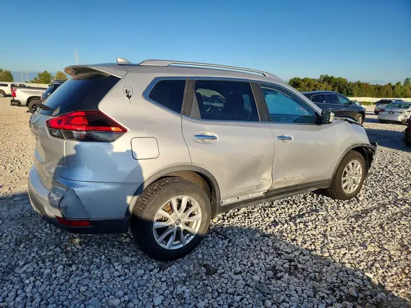 KNMAT2MT0JP501751 — 2018 Nissan Rogue, фото 3 с аукциона Copart, Передняя часть