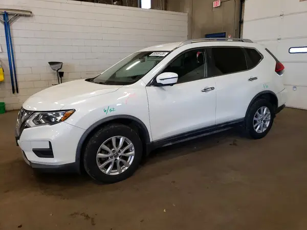 KNMAT2MV3JP589857 — 2018 Nissan Rogue, Задняя часть (Rear End), фото до ремонта