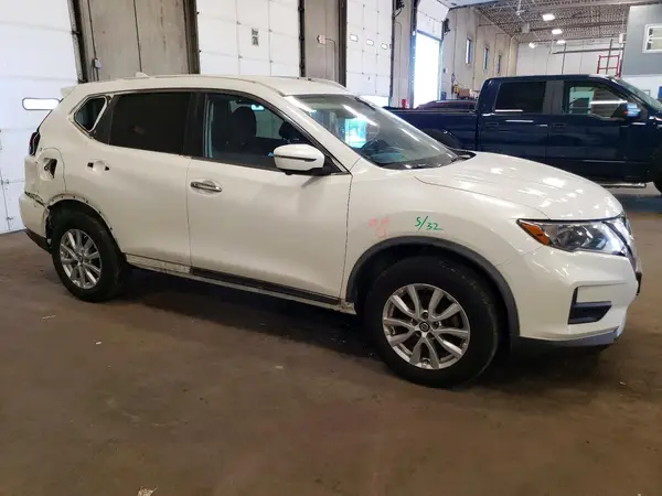 KNMAT2MV3JP589857 — 2018 Nissan Rogue, фото 4 с аукциона Copart, Задняя часть