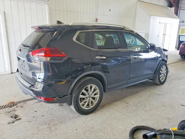 KNMAT2MV0JP603729 — 2018 Nissan Rogue, фото 3 с аукциона Copart 05.10.2026, Передняя часть