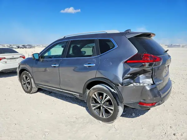5N1AT2MVXJC744410 — 2018 Nissan Rogue, фото 2 с аукциона Copart, Задняя часть