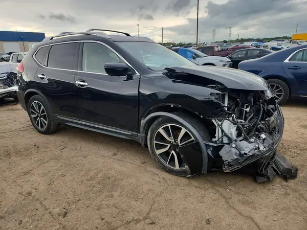 JN8AT2MT2JW489256 — 2018 Nissan Rogue, фото 4 с аукциона Copart 13.10.2026, Передняя часть