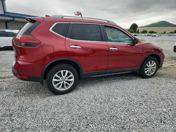 5N1AT2MV1JC825943 — 2018 Nissan Rogue, фото 3 с аукциона Copart, Боковая часть
