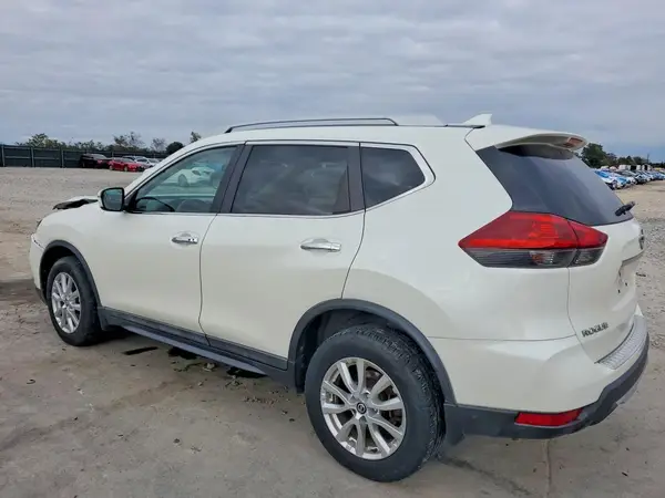 5N1AT2MV6JC818163 — 2018 Nissan Rogue, фото 2 с аукциона Copart, Передняя часть