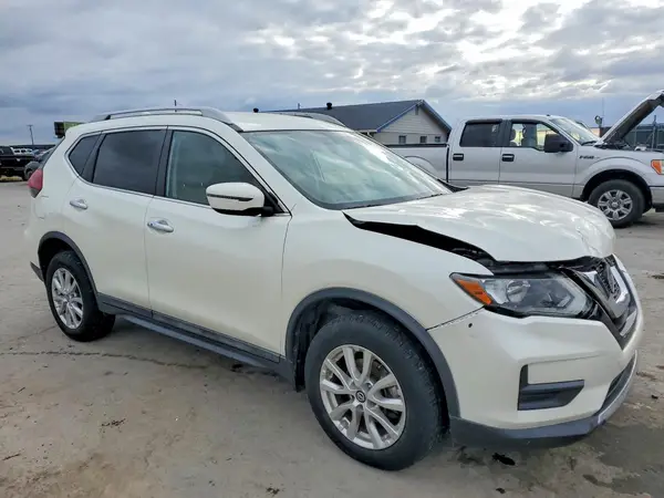 5N1AT2MV6JC818163 — 2018 Nissan Rogue, фото 4 с аукциона Copart, Передняя часть